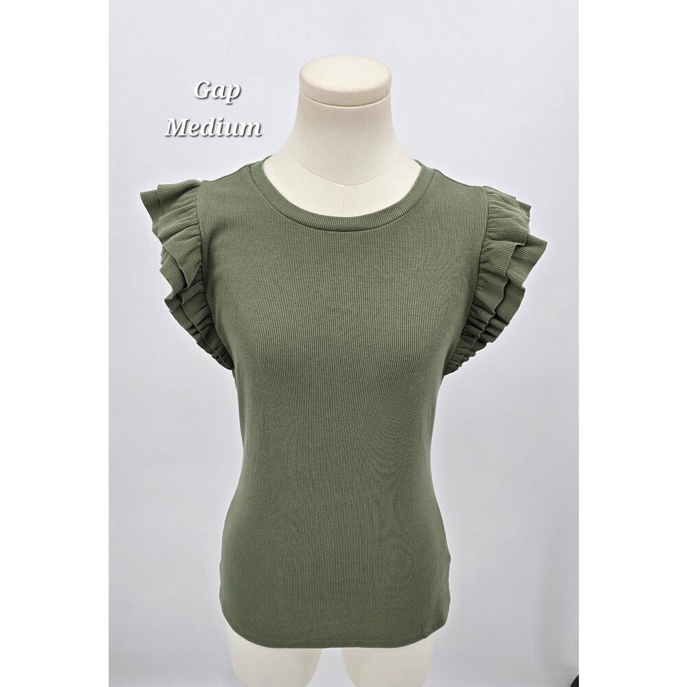 GAP Minimalist Earthy Natural Ruffle Sleeve Knit Top – Medium